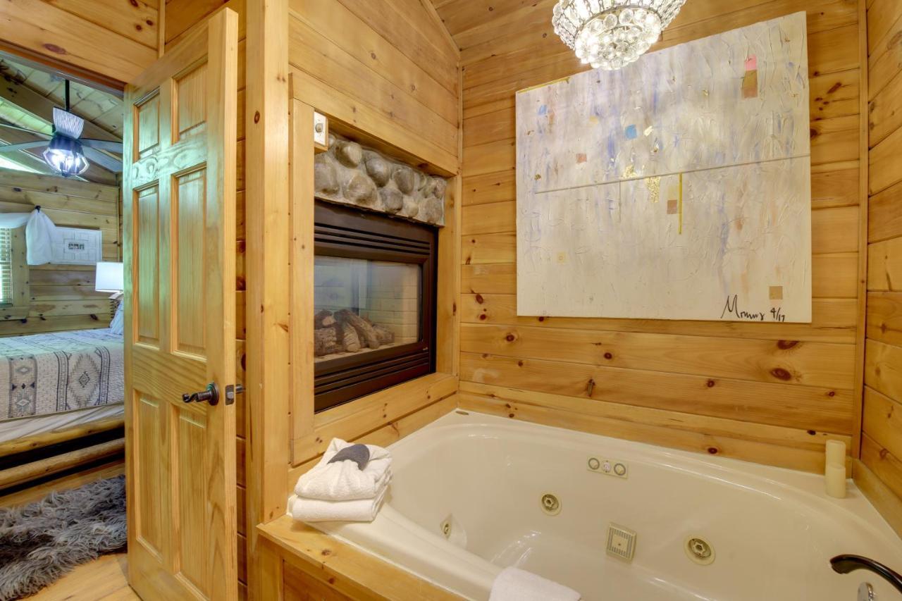 Gatlinburg Family Cabin With Private Hot Tub And Deck! Villa Exterior foto