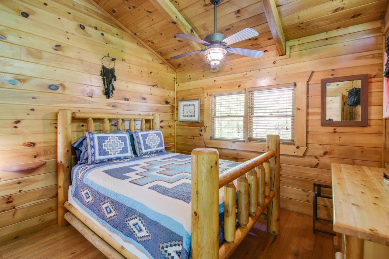 Gatlinburg Family Cabin With Private Hot Tub And Deck! Villa Exterior foto